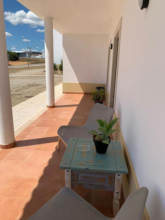Casa Mineira Guest House Ferreiras Exterior photo